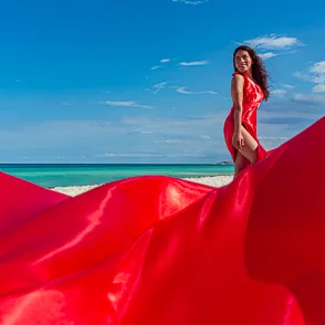 Cancun Flying Dress – Flying dress photoshoot in Cancun